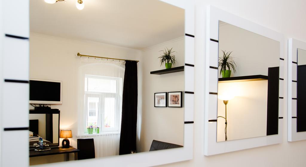 Leo Apartment Bratislava Eksteriør bilde