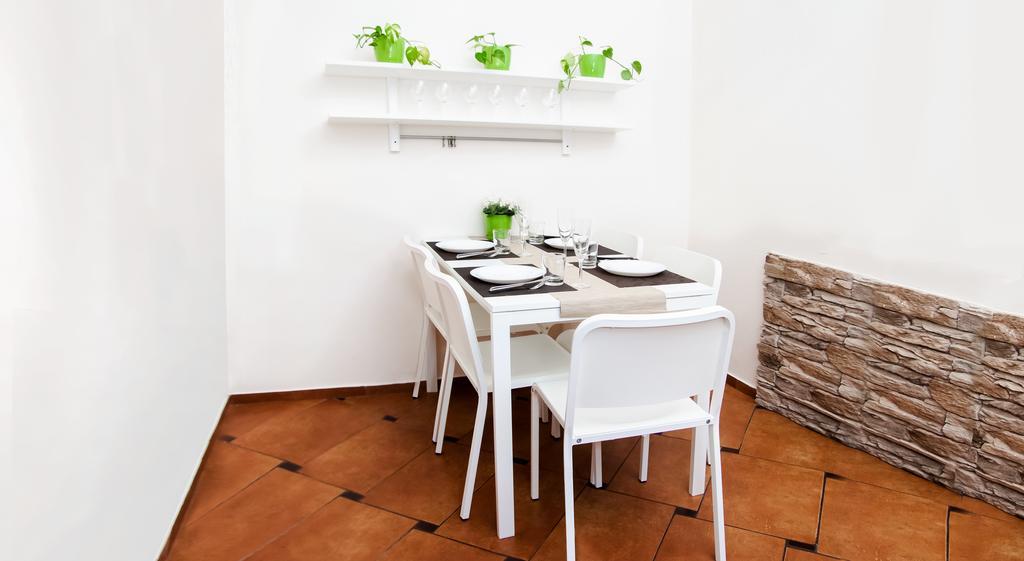 Leo Apartment Bratislava Eksteriør bilde