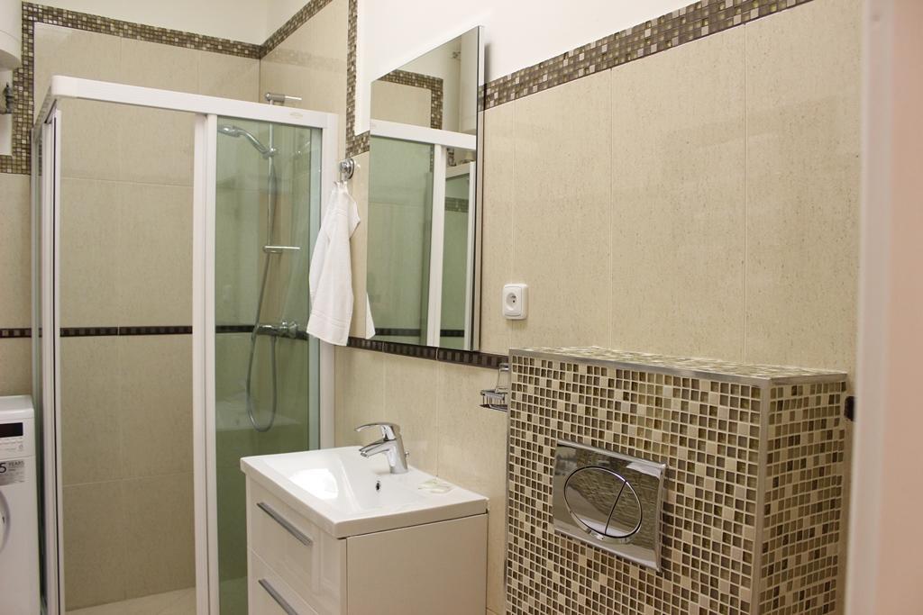 Leo Apartment Bratislava Eksteriør bilde